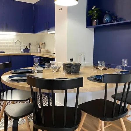 La Serrisienne 3 - Val D'europe Place Toscane - Disneyland Paris - 4 A 6 Personnes *