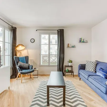 La Serrisienne 3 - Val D'europe Place Toscane - Disneyland Paris - 4 A 6 Personnes Apartment *