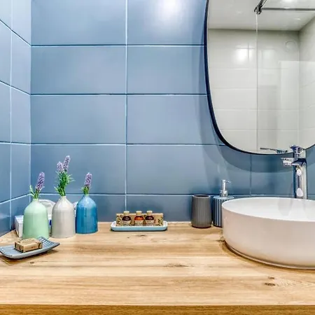 La Serrisienne 3 - Val D'europe Place Toscane - Disneyland Paris - 4 A 6 Personnes Apartment *